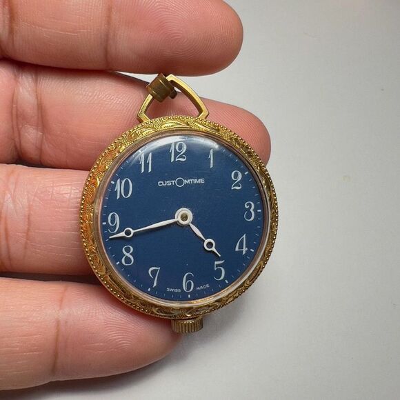 Customtime | Unisex | Pocket Watch | One Size | Retro Style Etched Analog Gold W - Picture 1 of 5